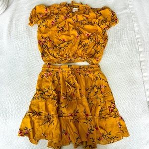 NWT - Floral Two Piece Set